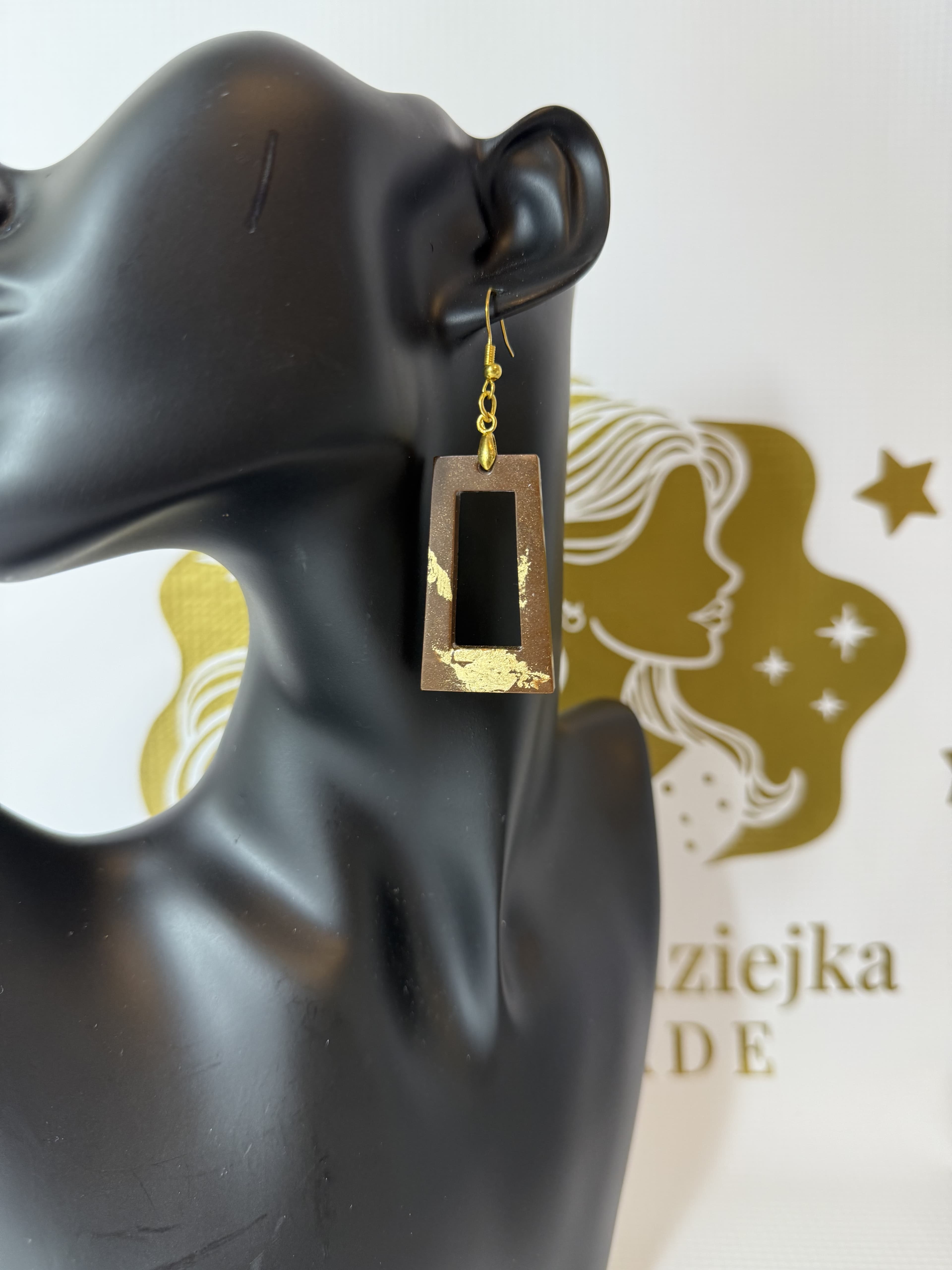 Kolczyki złoty minimalizm